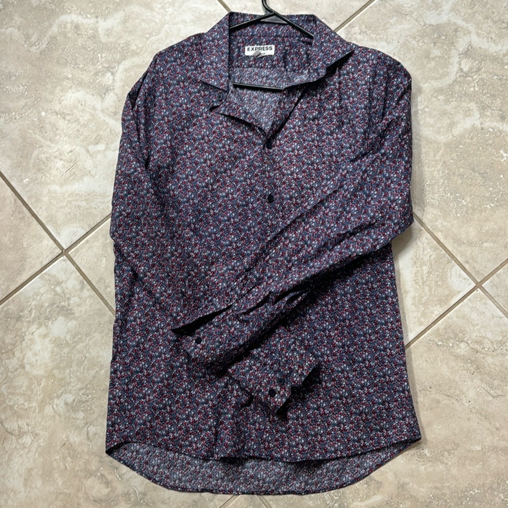 Express button down